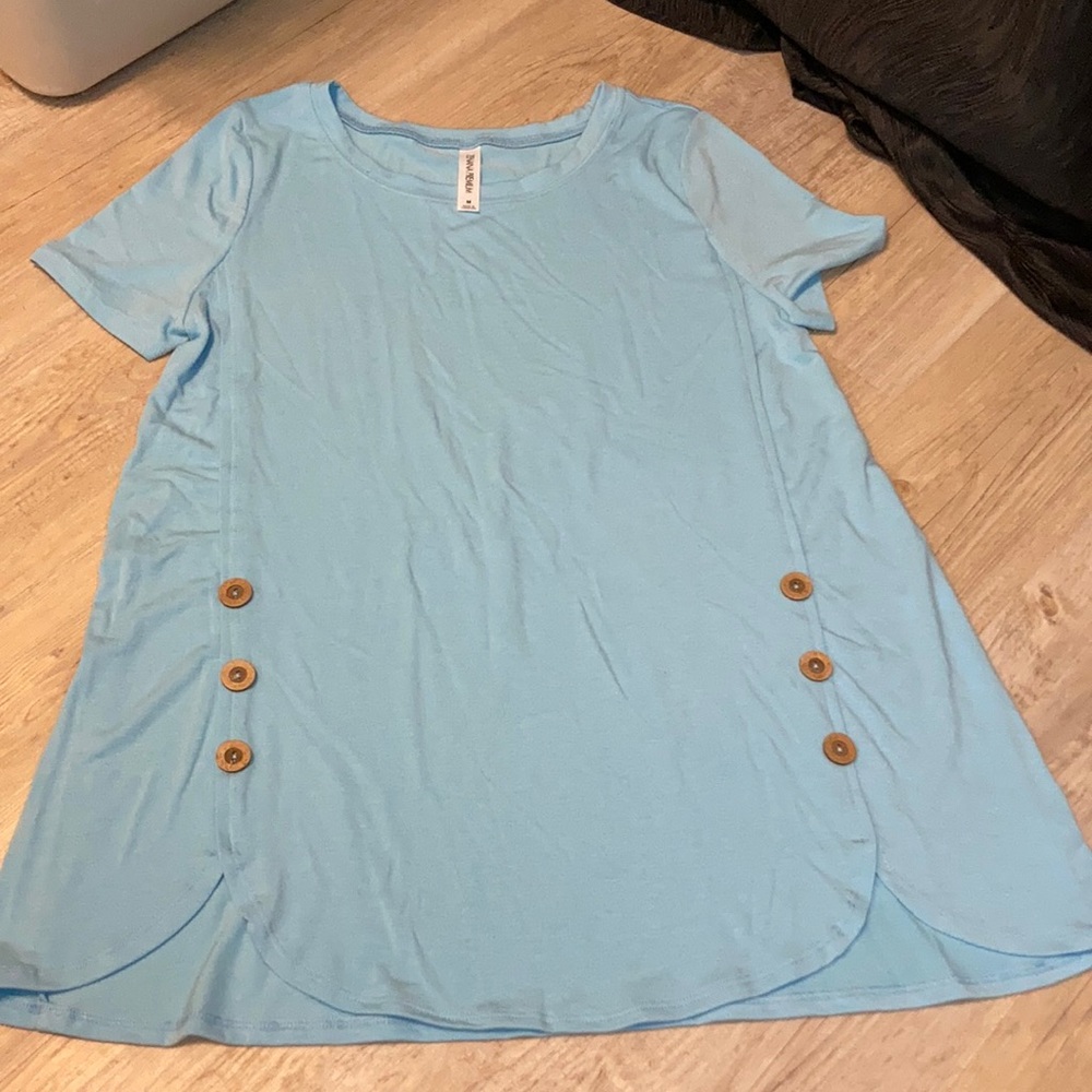 Light blue top